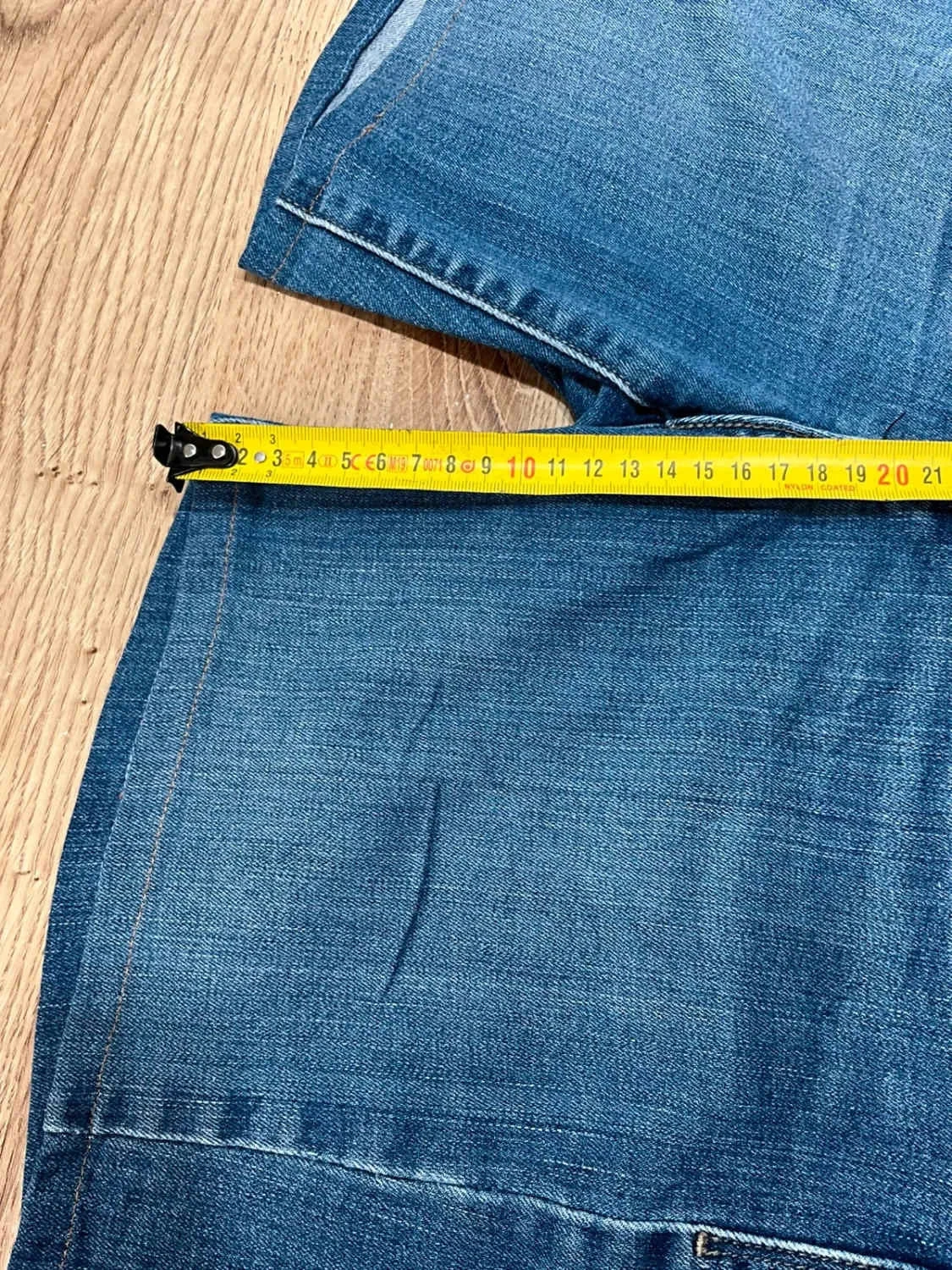 Short Levi's 6 - W28 femme 98% Coton Bleu délavé Slv004 – photo 16